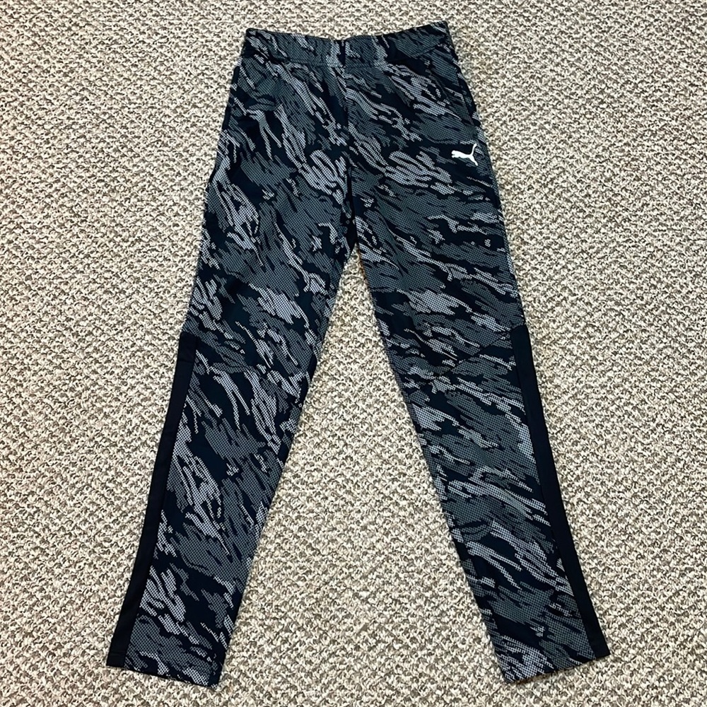 Puma Contrast 2.0 Track Pants - Black Gray Camp